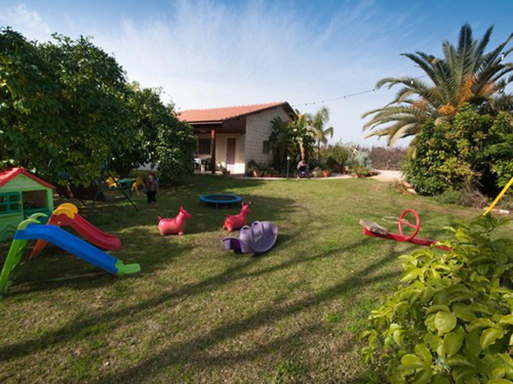Elimelech Bapardes Sheʼar Yashuv Exterior foto